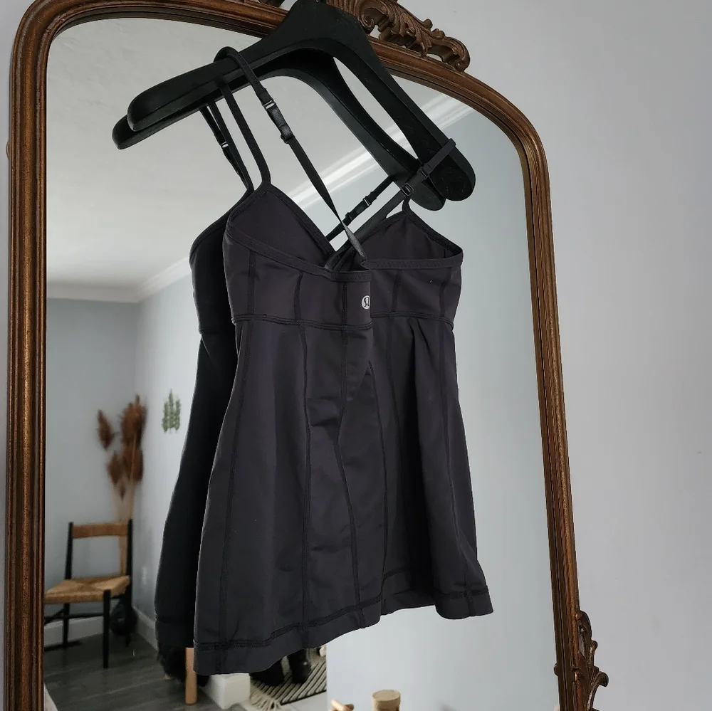 Lululemon Corset Like Crossover Criss Cross Tank Top